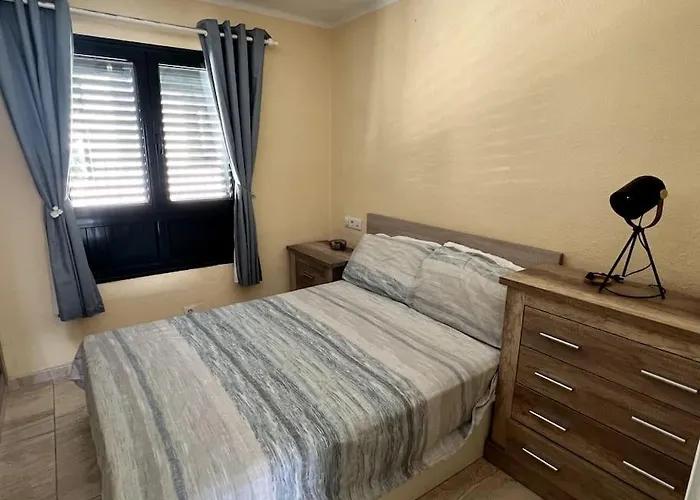 Appartement Casa Logan, 1 Bedroom With Communal Pool *