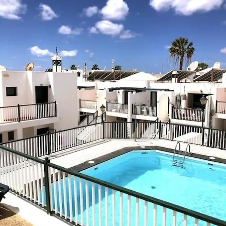Daire Casa Logan, 1 Bedroom With Communal Pool