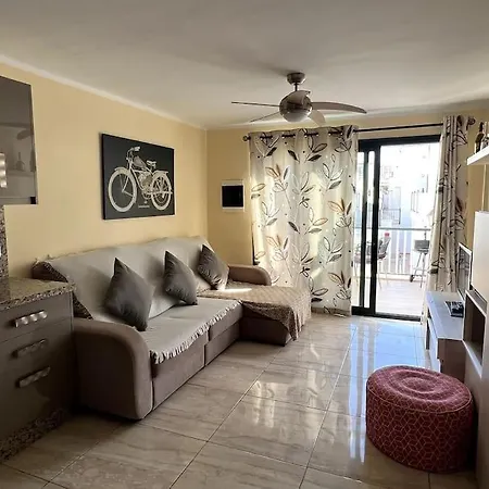 Casa Logan, 1 Bedroom With Communal Pool